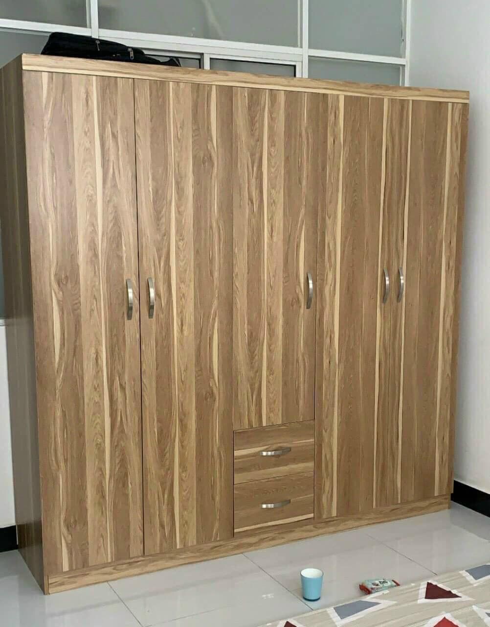 Tủ Quần Áo Gỗ Công Nghiệp Hiện Đại 5 Cánh TT-MDF549
