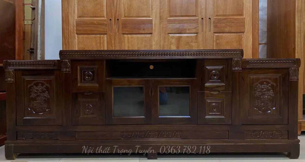 Kệ Tivi Gỗ Hương Màu Nâu Óc Chó TT-KTV561