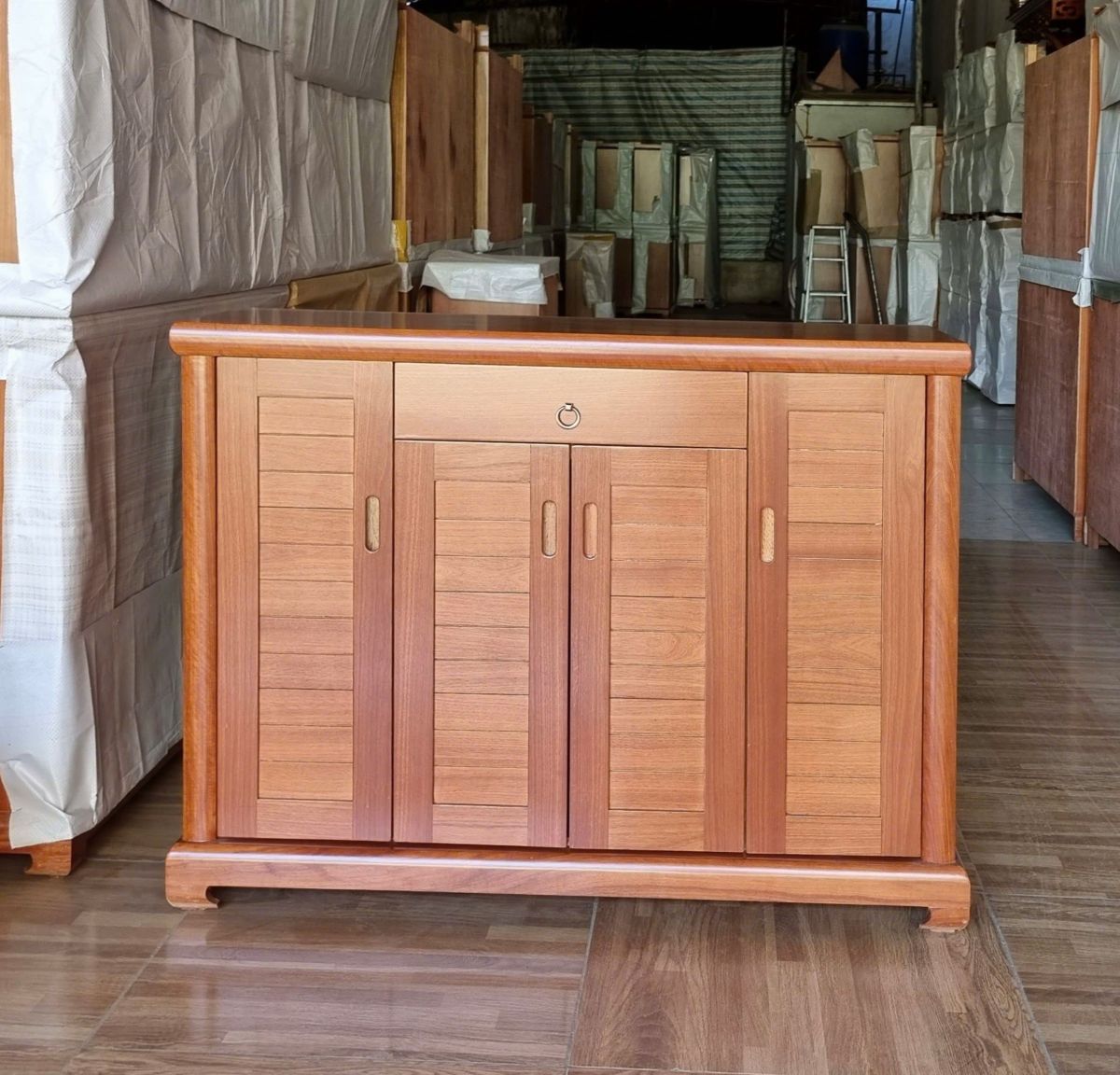 Tủ Giày Gỗ Xoan Đào Gia Lai 1m2 TT-TG574